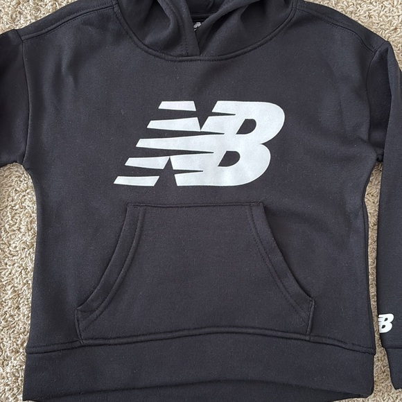 New Balance | Black Hoodie - Picture 2 of 8